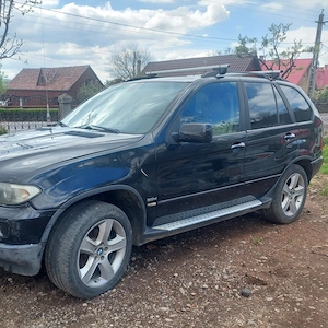 Vând BMW X 5 motor 3.0