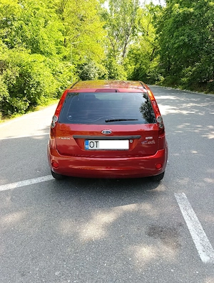 Ford fiesta 1.6 diesel 90 de cai Proprietar  - imagine 4