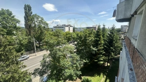 Apartament 3 camere decomandat, etaj 3, zona Dedeman-Pitesti - imagine 3