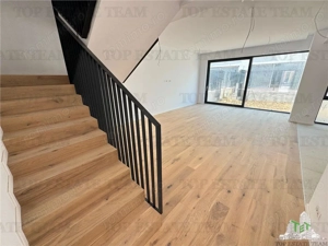 Vila de vanzare in Pipera, Nordul Bucurestiului | Curte privata, terasa panoramica si 2 locuri de pa