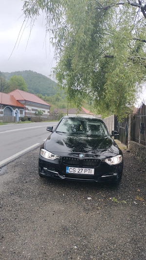 Vând BMW 318d
