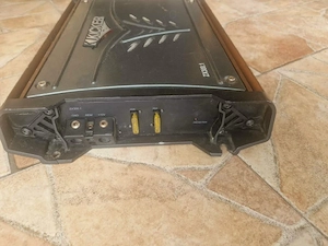 amplificator auto mono kicker