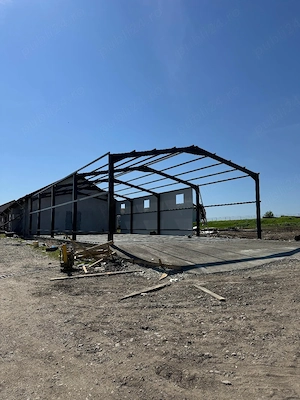 vand si confectionez hale si structuri metalice 