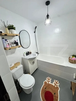 Apartament 2 camere de vanzare, 49 mp, decomandat, zona Nicolina - imagine 5