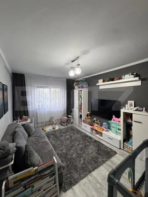 Apartament 2 camere de vanzare, 49 mp, decomandat, zona Nicolina
