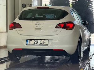 Opel Astra J Cosmo 2010 Hatch   1.7 CDTI 125CP   Manual   AFL Bi-Xenon - imagine 10