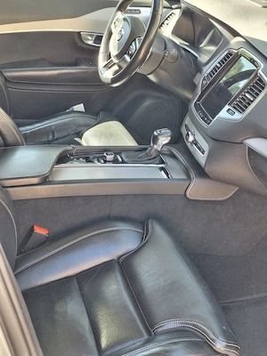 Volvo XC90 2017, Diesel 235cp,Full option,7 Locuri,Suspensie perne aer, Stare foarte buna - imagine 7