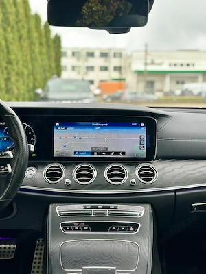 Mercedes-Benz E Mercedes-Benz E 300de Diesel Hybrid 9G-TRONIC 2021 AMG LINE - imagine 12