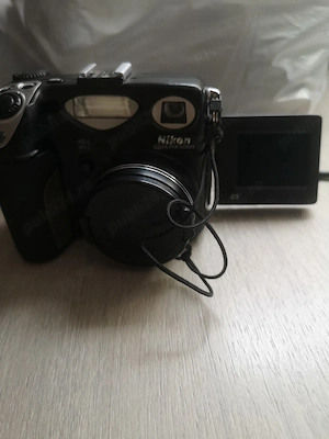 Camera digitala Foto Nikon E5000 - imagine 4