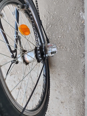Vând bicicleta B-TWUIN TILT 500