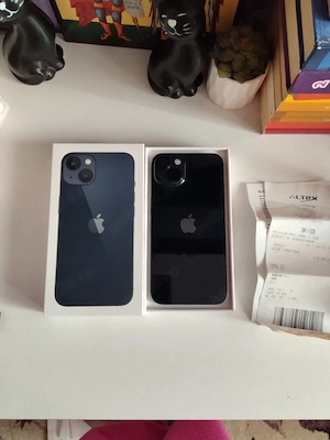iPhone 13 midnight 
