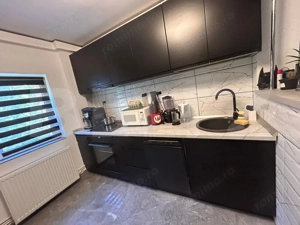 Apartament 3 camere, zona Soarelui - imagine 3