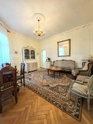 Apartament decomandat cu istorie, 3 camere