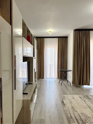 vand apartament jud suceva . sat lisaura ,