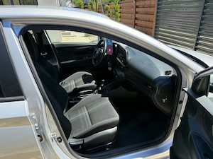 Hyundai I20 proprietar de noua, 1.2 benzina euro6, carte service 48.000 Km - imagine 7