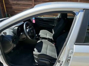 Hyundai I20 proprietar de noua, 1.2 benzina euro6, carte service 48.000 Km - imagine 10