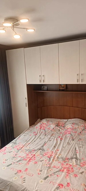 închiriez in regim hotelier apartament cu 2 camere .zona eden sau centru vechi. zona liniștită și di - imagine 5