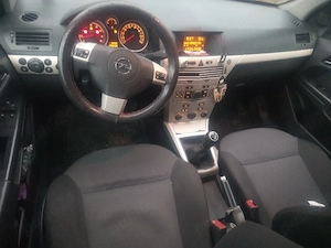 vând Opel Astra break 
