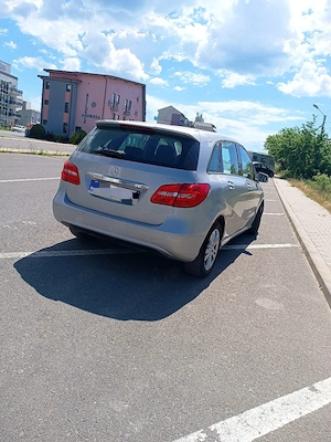 Proprietar - Vand Mercedes B class 2012 - imagine 2