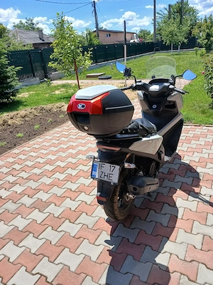 De vânzare Kymco Skytown 125 cc - imagine 4