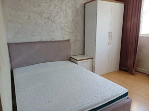 De inchiriat apartament 2 camere micro 20, et. 9, 350 euro negociabil