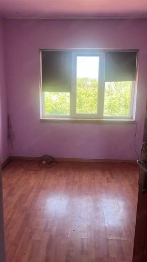 Cameră de cămin de vânzare, Zona Gării Craiova – 11 mp, etaj 2