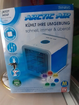 Vand Arctic Air , aparat de aer conditionat , portabil .