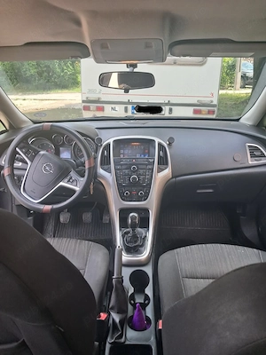 Opel Astra J Sport Tourer 2012 1,7 CDTI 110cp înmatriculat - imagine 2
