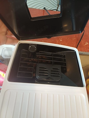 Aparat de cafea Delonghi Magnifica