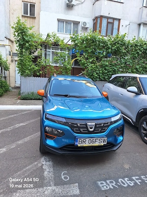 vand dacia spring 2022 -primul proprietar,folosita personal ,incarcata ca la carte,220 km autonomie - imagine 10