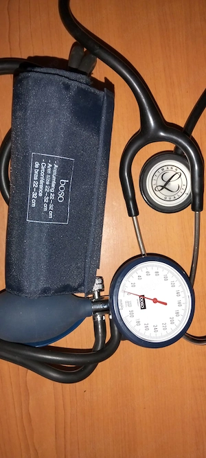 Stetoscop Littmann U.S.A și tensiometru mecanic Boso Germany 
