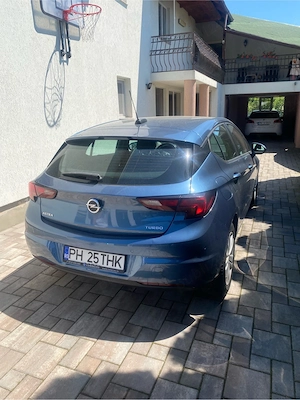 opel astra 2018 1.4 benzina - imagine 4