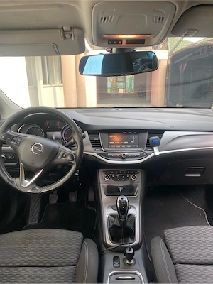opel astra 2018 1.4 benzina - imagine 3
