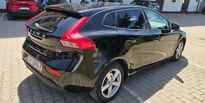 Vand Volvo v40 1.6D, An 2015. Euro 5 - imagine 4