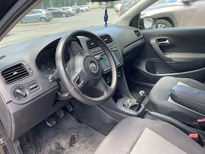 Vw Polo 1.6Tdi 2010 - imagine 9