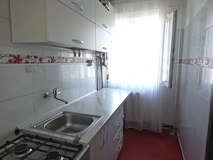 Apartament doua camere micut dar cochet in Nord - imagine 9