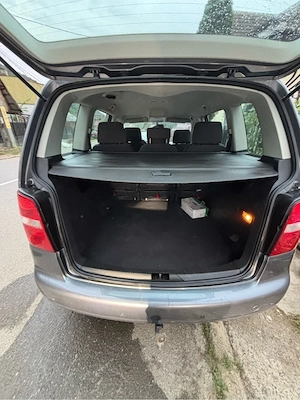 volkswagen touran - imagine 5
