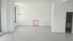  Spatiu comercial de închiriat - Maurer Villas  Brasov,  cartier Tractorul  - imagine 6