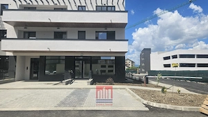  Spatiu comercial de închiriat - Maurer Villas  Brasov,  cartier Tractorul  - imagine 7
