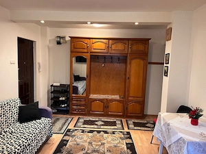 Dau în chirie apartament în Mărăști, Cluj-Napoca 