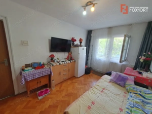 Apartament 4 camere, etaj 1, centrala proprie, zona Dacia