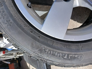 Vând Jante BMW 5×120.  225.55.R16 m+s - imagine 9