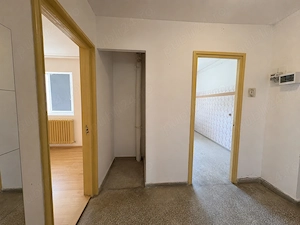 Apartament 3 camere decomandat de vânzare   lângă Mall Grand Arena, Sector 4 - imagine 9