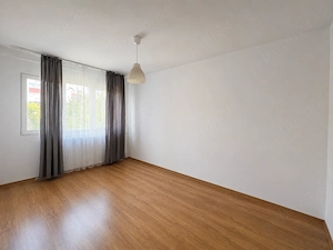 Apartament 3 camere decomandat de vânzare   lângă Mall Grand Arena, Sector 4 - imagine 13