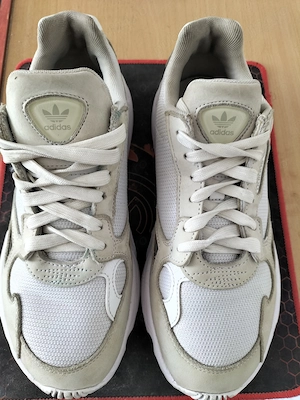 Adidas originals falcon W-39