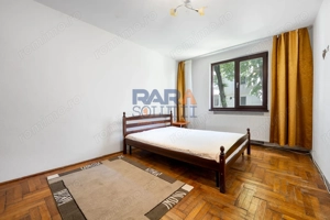 Apartament la etajul 1 - zonă superbă - imagine 5