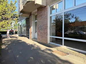 Spatiu comercial de inchiriat Piata Decebal Oradea