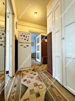 Apartament cu 3 camere zona centrală , stradal, intr-un bloc curat, 69.900 euro - imagine 10