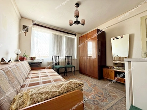 Apartament cu 3 camere zona centrală , stradal, intr-un bloc curat, 69.900 euro - imagine 4