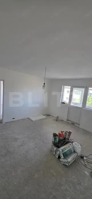 Vand apartament cu 3 camere, finisat, m11 - imagine 2